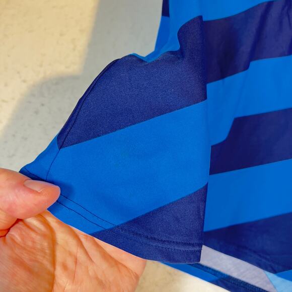 DKNY Donna Karan Swim Top Woman XS Padded Bra Spandex Stretch Bold Geo Stripes - Picture 5 of 15